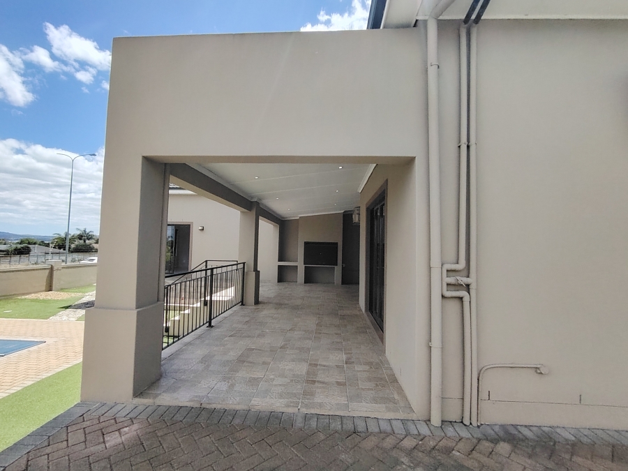 To Let 3 Bedroom Property for Rent in Jakarandas Western Cape